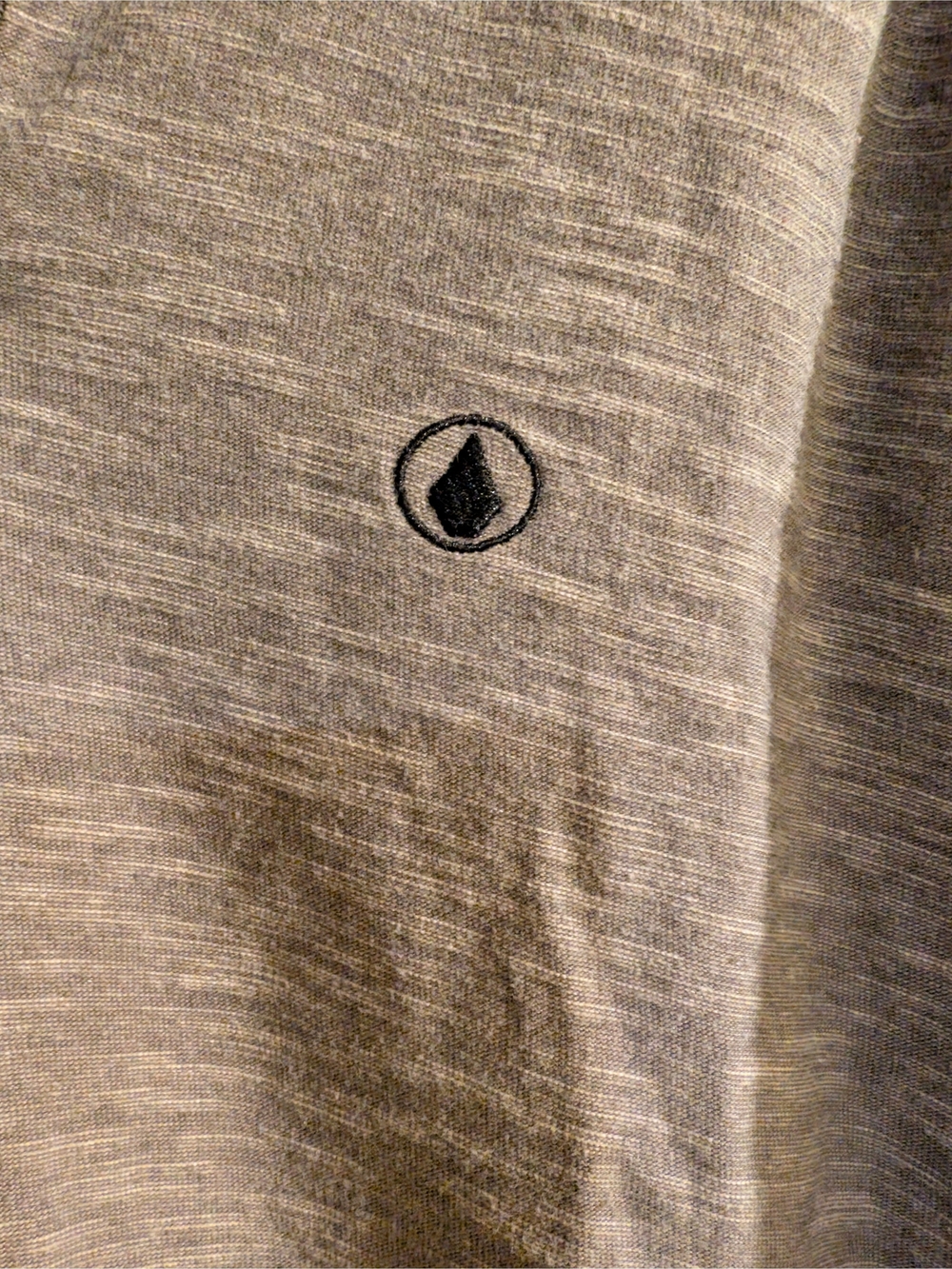 Volcom | Raglan Henley Long Sleeve - Picture 3 of 5